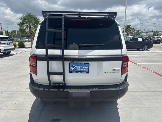 Used 2024 White Toyota 1958 image 5