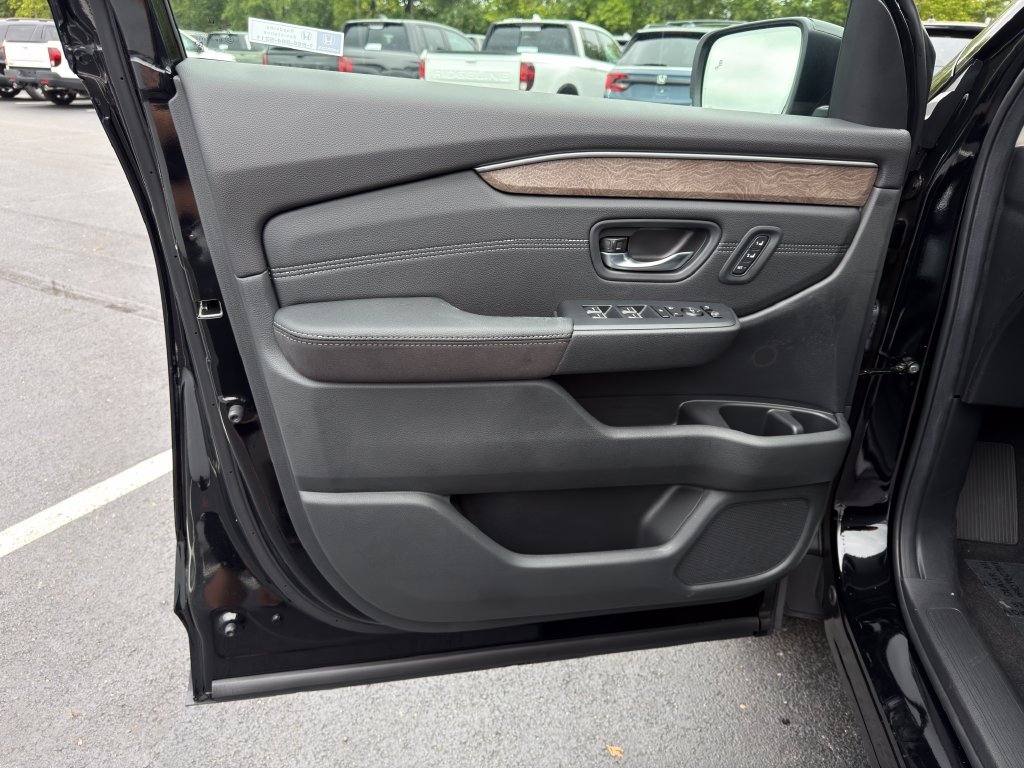 2026 Honda Pilot Elite - Photo 18