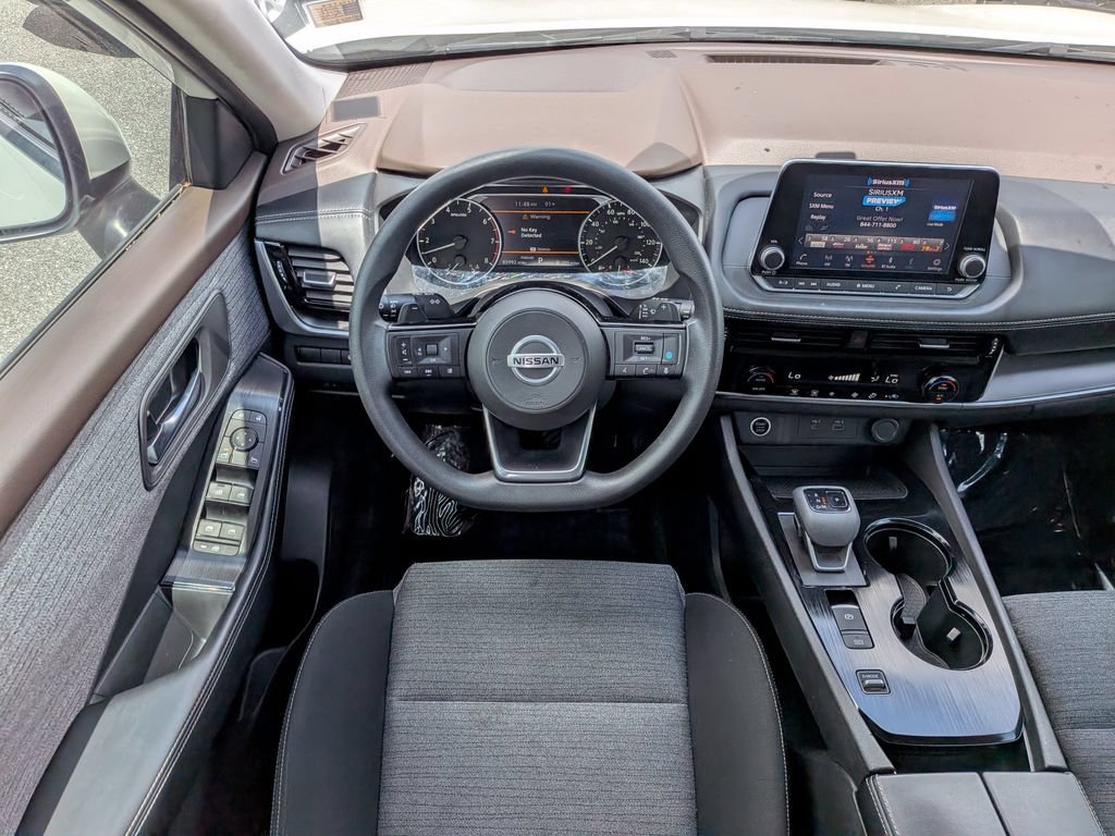 Used 2021 White Nissan SV image 15