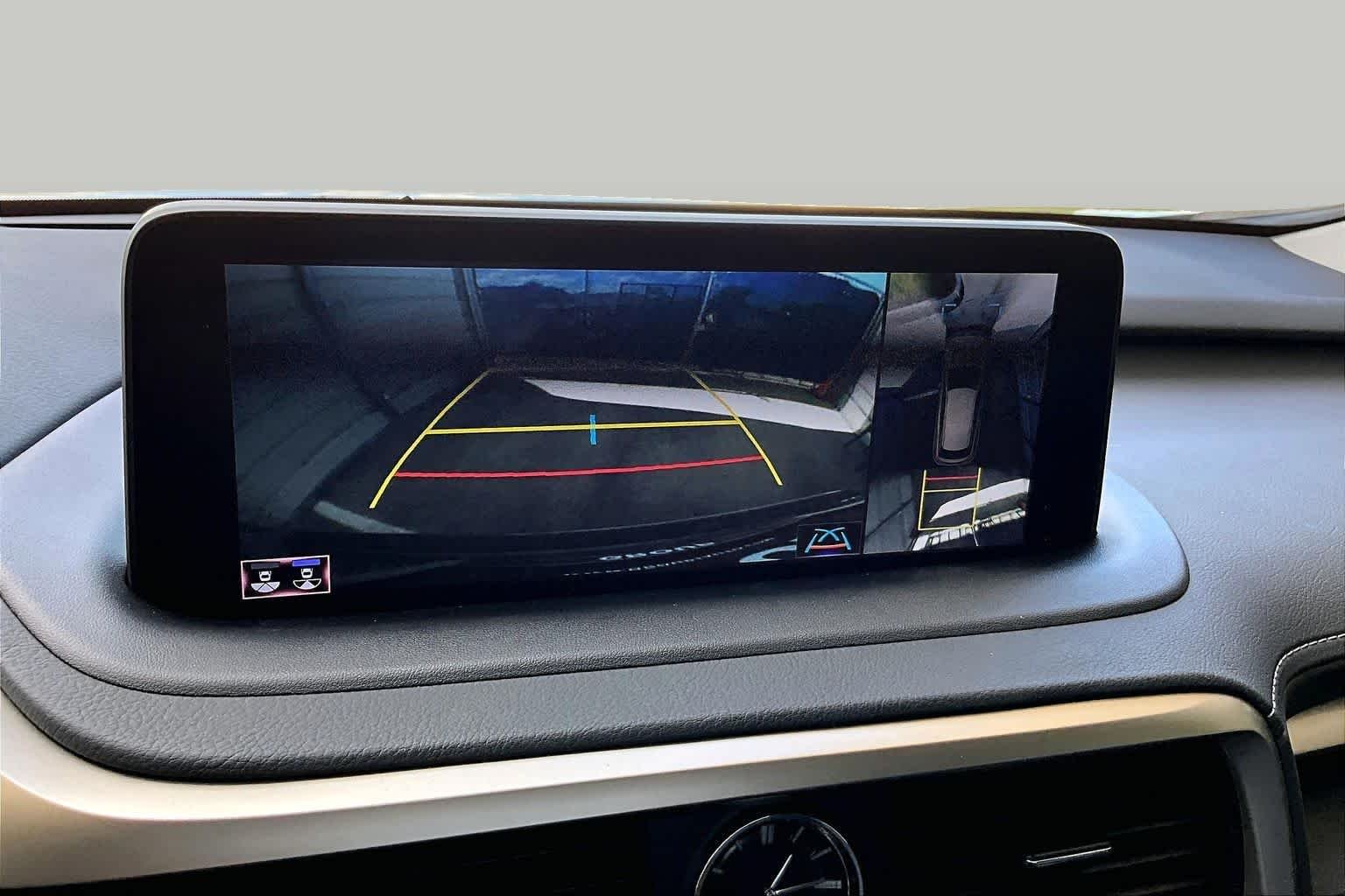 Used 2020 Atomic Silver Lexus  image 27