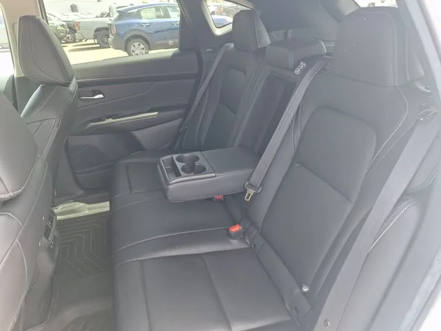 Used 2025 White Nissan SL image 15