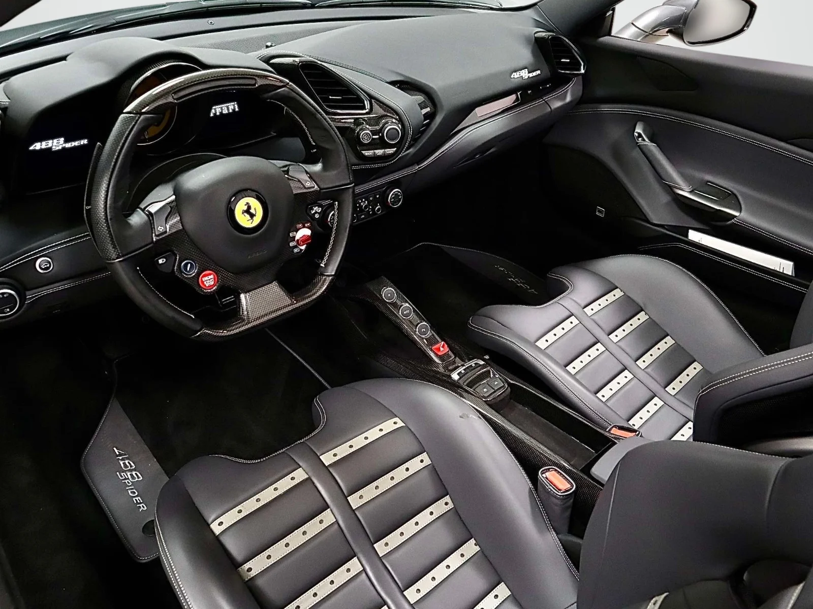 Used 2018 Grigio Silverstone Metallic Ferrari Convertible image 22