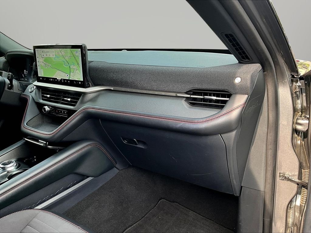Used 2025 Gray Ford ST-Line image 28