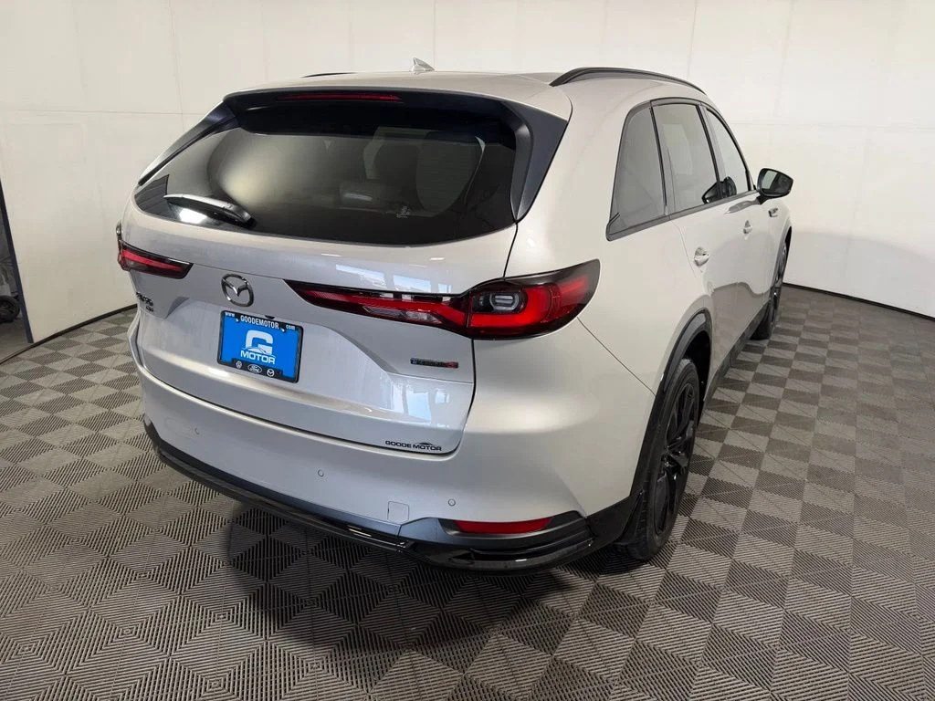 New 2026 Platinum Quartz Metallic Mazda 3.3 Turbo S Premium Sport AWD image 7