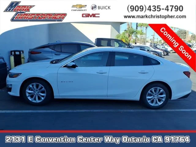 Used 2024 Summit White Chevrolet 1LT image 5