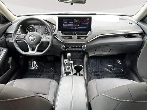 Certified Used 2024 White Nissan 2.5 SV image 10