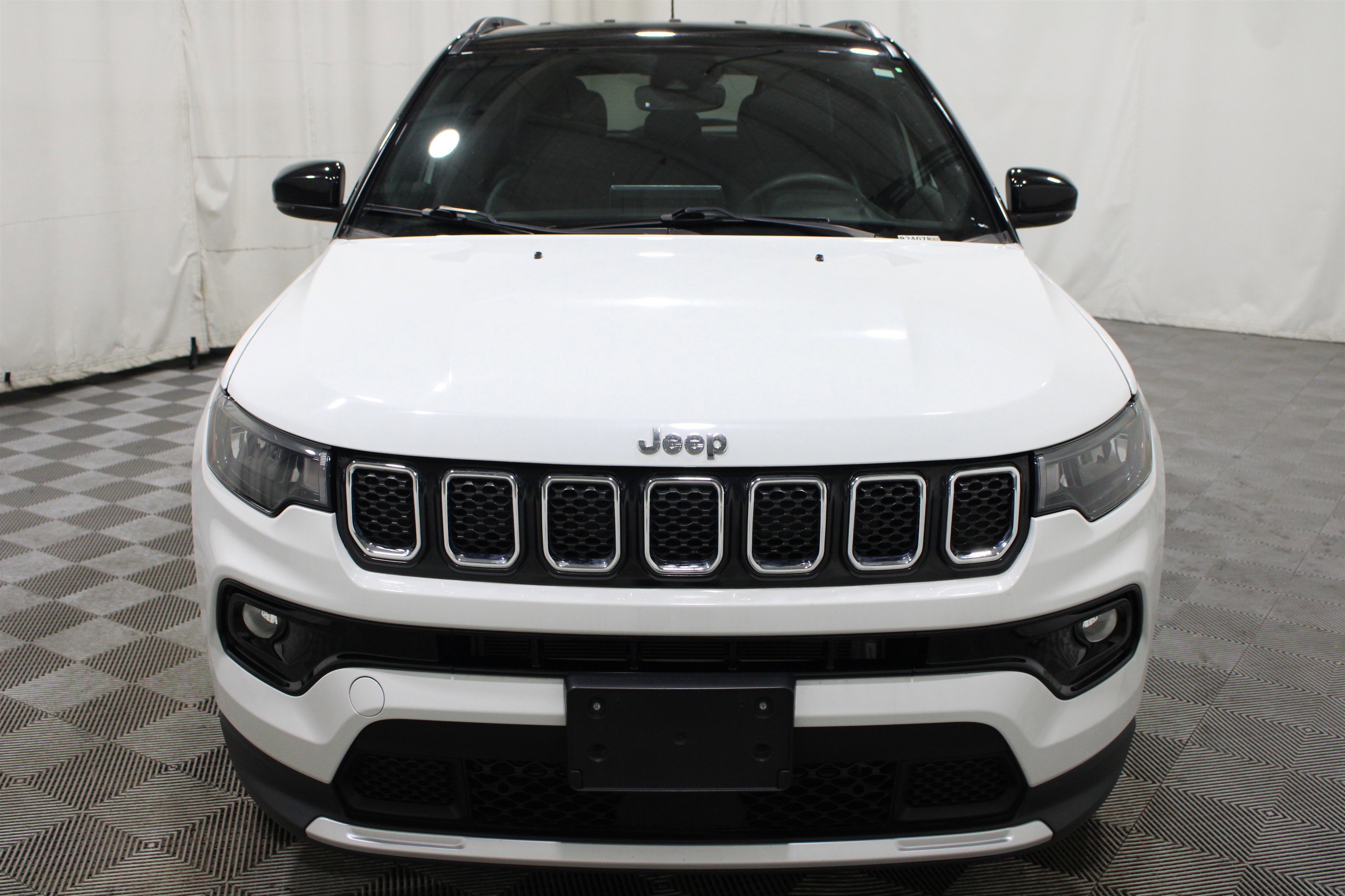 2024 Jeep Compass Limited - Photo 33