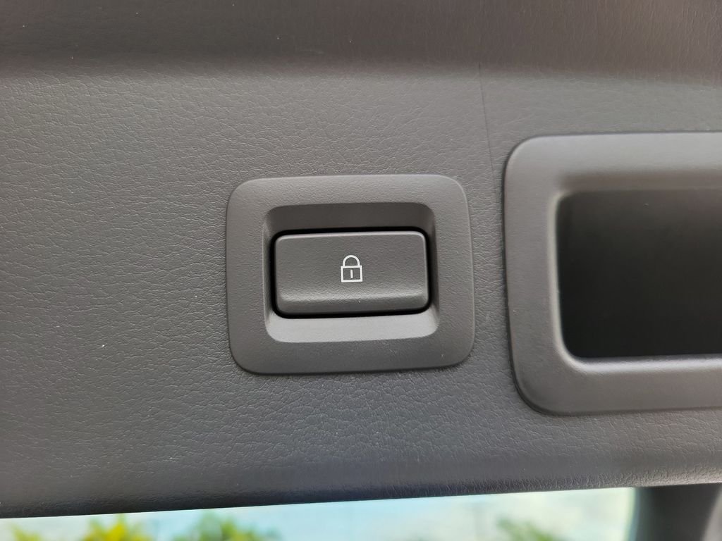 Used 2023 Gray Mazda 2.5 S Carbon Edition image 7