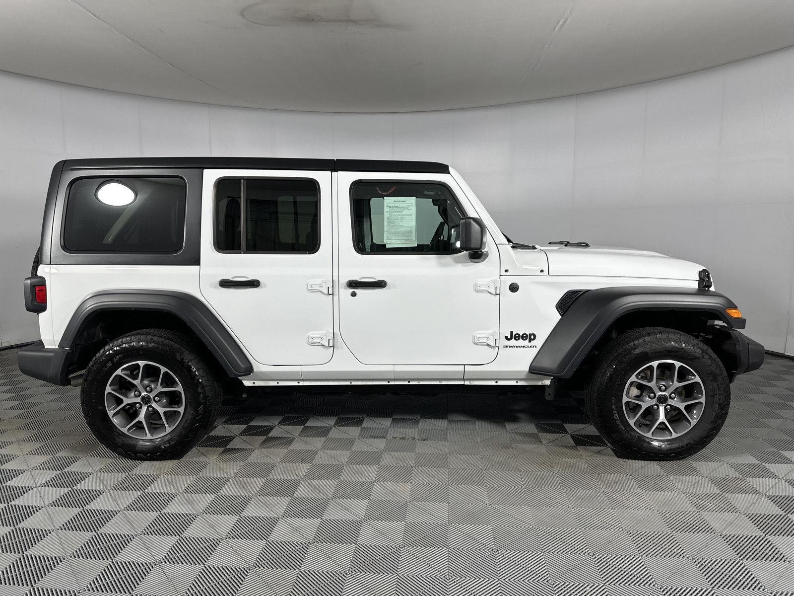 Used 2024 Bright White Clearcoat Jeep Sport S image 25