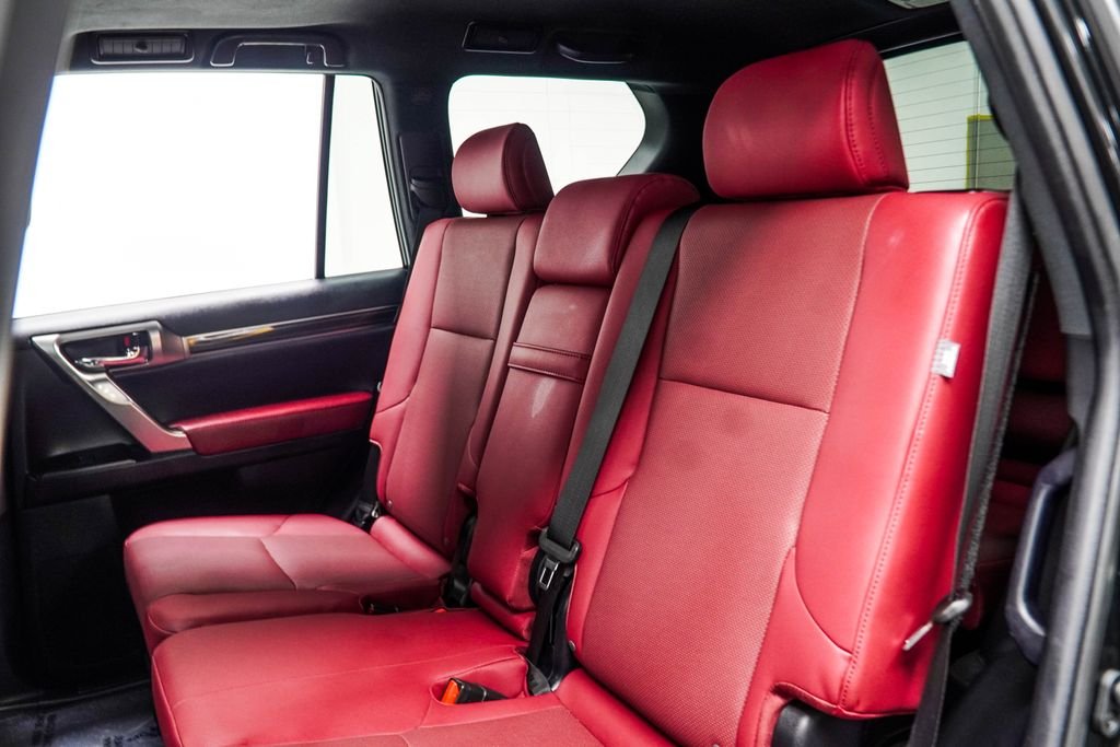 Used 2023 Black Lexus 460 image 52