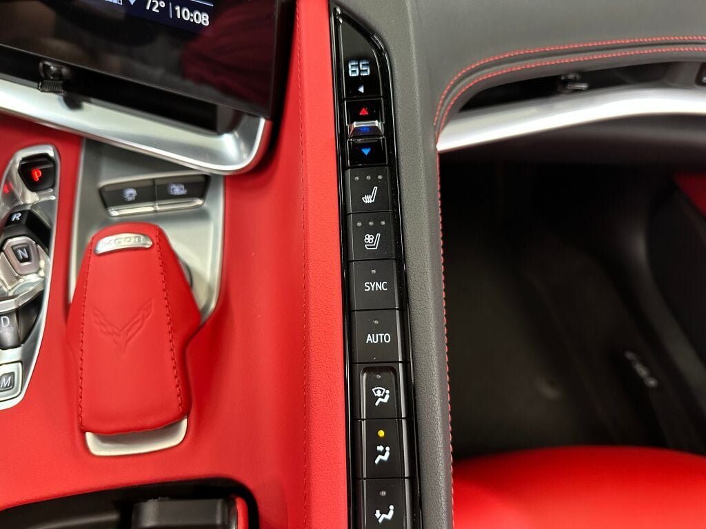 2023 Chevrolet Corvette 2LT - Photo 16