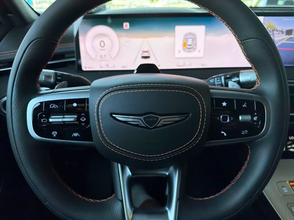 New 2026 White Genesis GV70 2.5T SPORT PRESTIGE AWD image 24