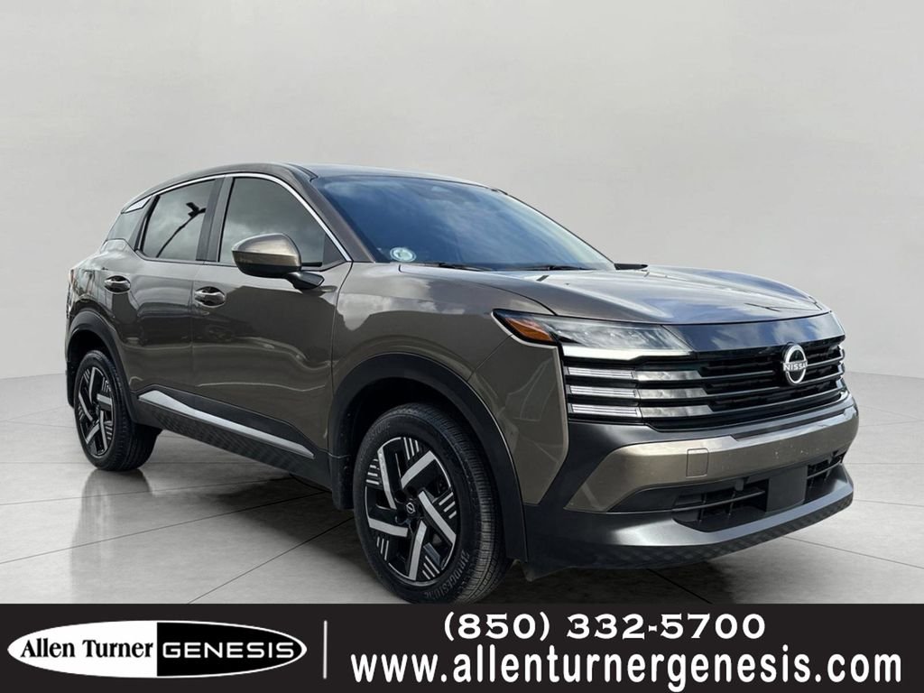Used 2025 Brown Nissan SV image 1