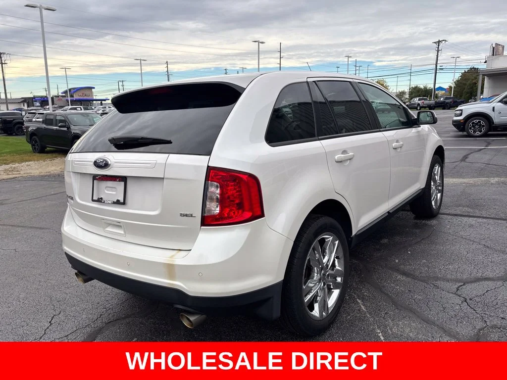 Used 2013 White Ford SEL image 5