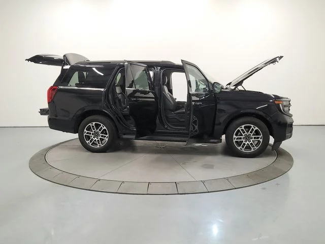 Used 2025 Black Ford Active image 17