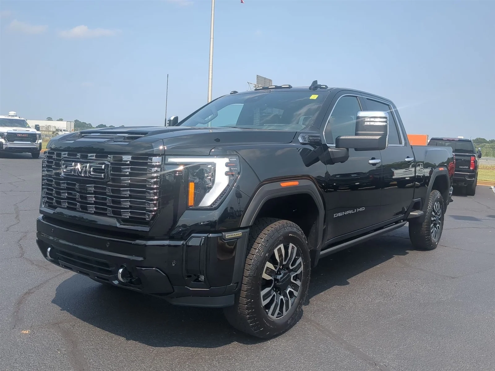 New 2026 Onyx Black GMC Denali Ultimate image 28