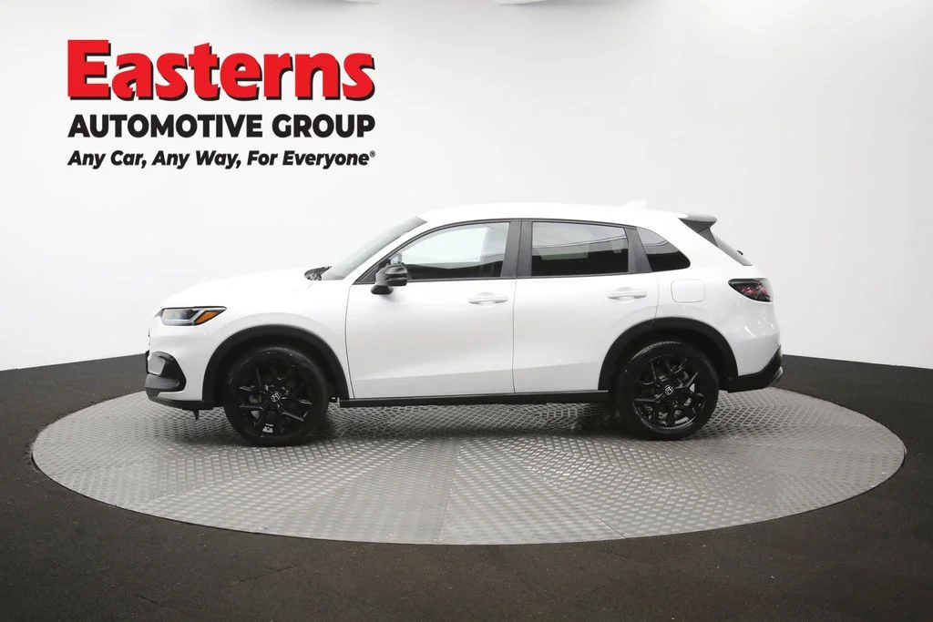 Used 2025 White Honda Sport image 58