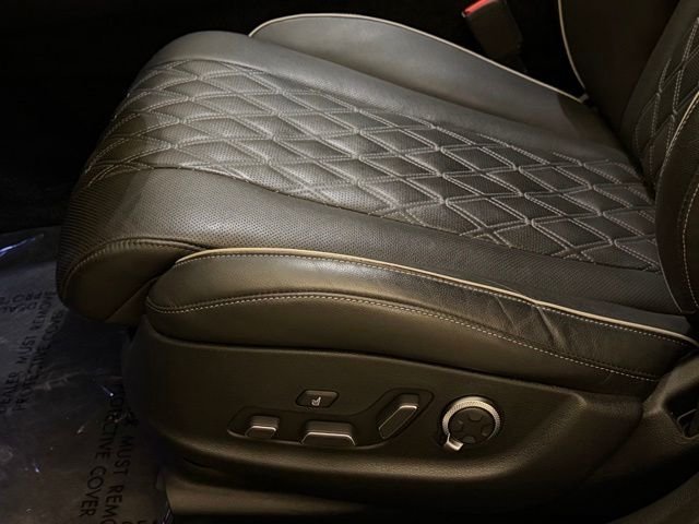 Used 2023 Capri Blue Genesis 2.5T image 18