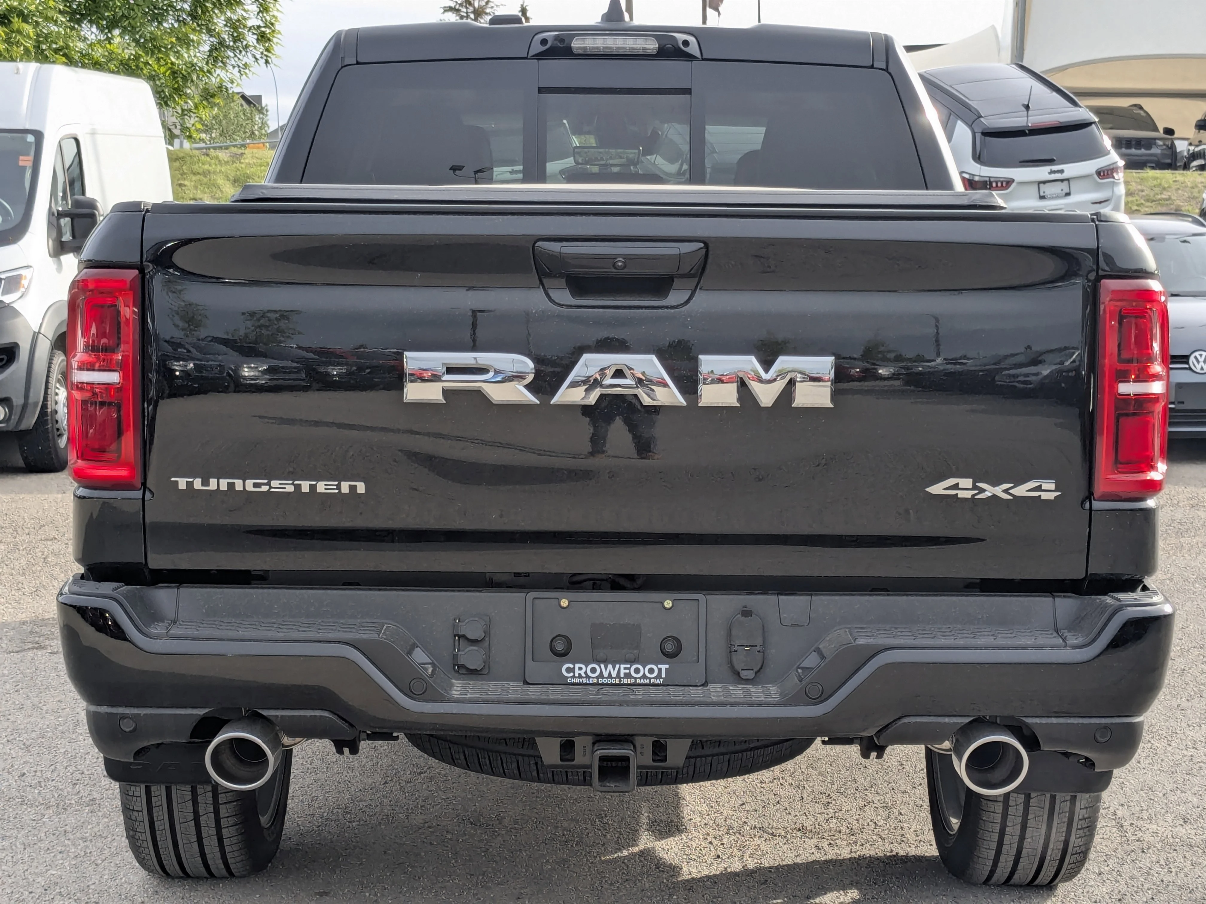 New 2026 Black RAM Tungsten - - 3.0L Hurricane HO T-Turbo - Prem Lthr Bucket Seats - E-Locker Axle & More! image 7