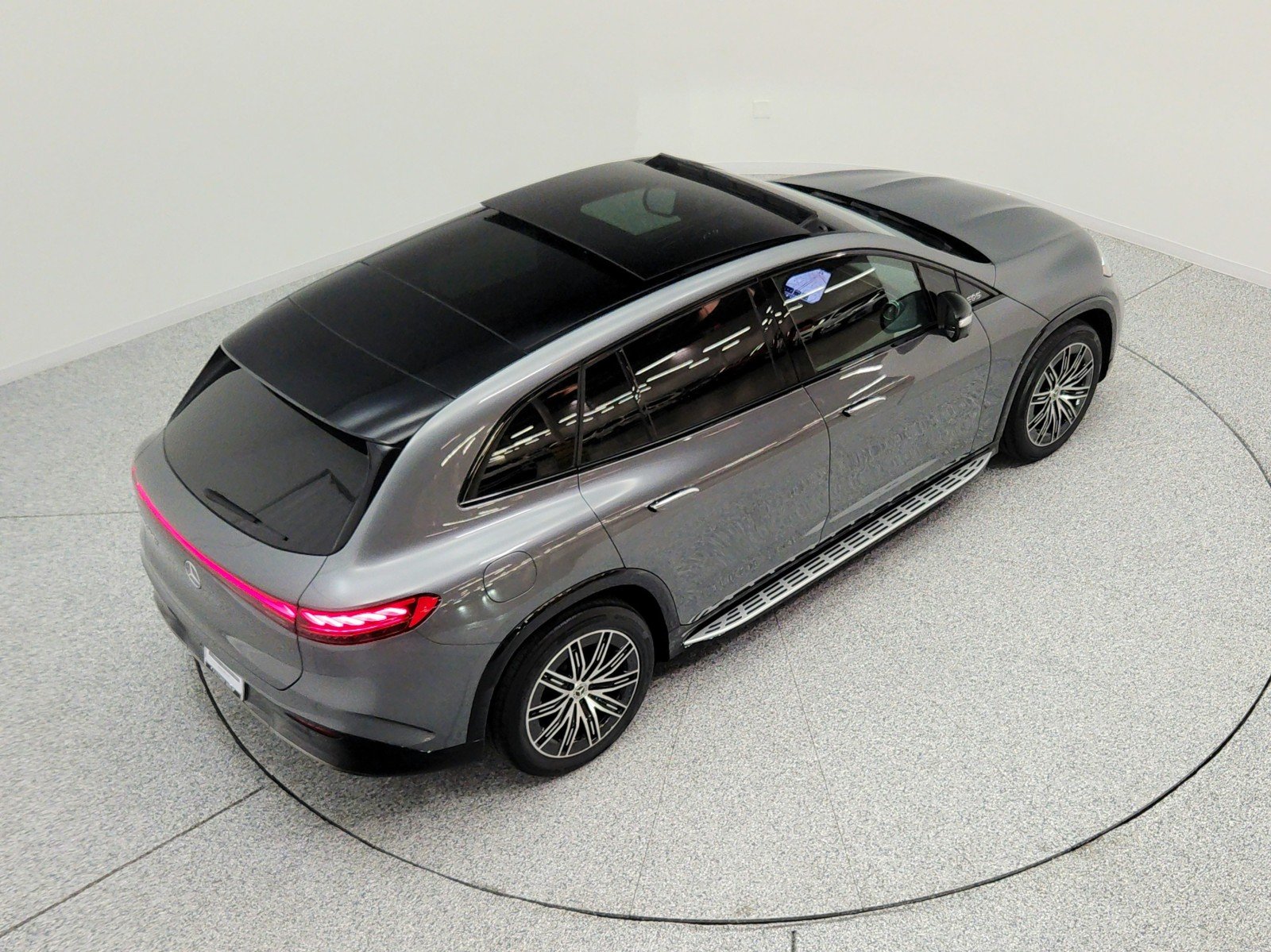 Used 2024 Selenite Grey Metallic Mercedes-Benz EQS 450+ SUV image 26