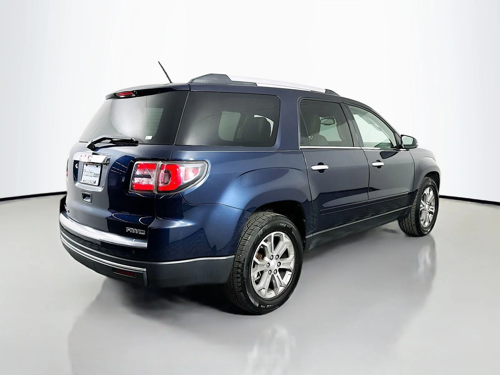 Used 2015 Dark Sapphire Blue Metallic GMC SLT-1 image 7