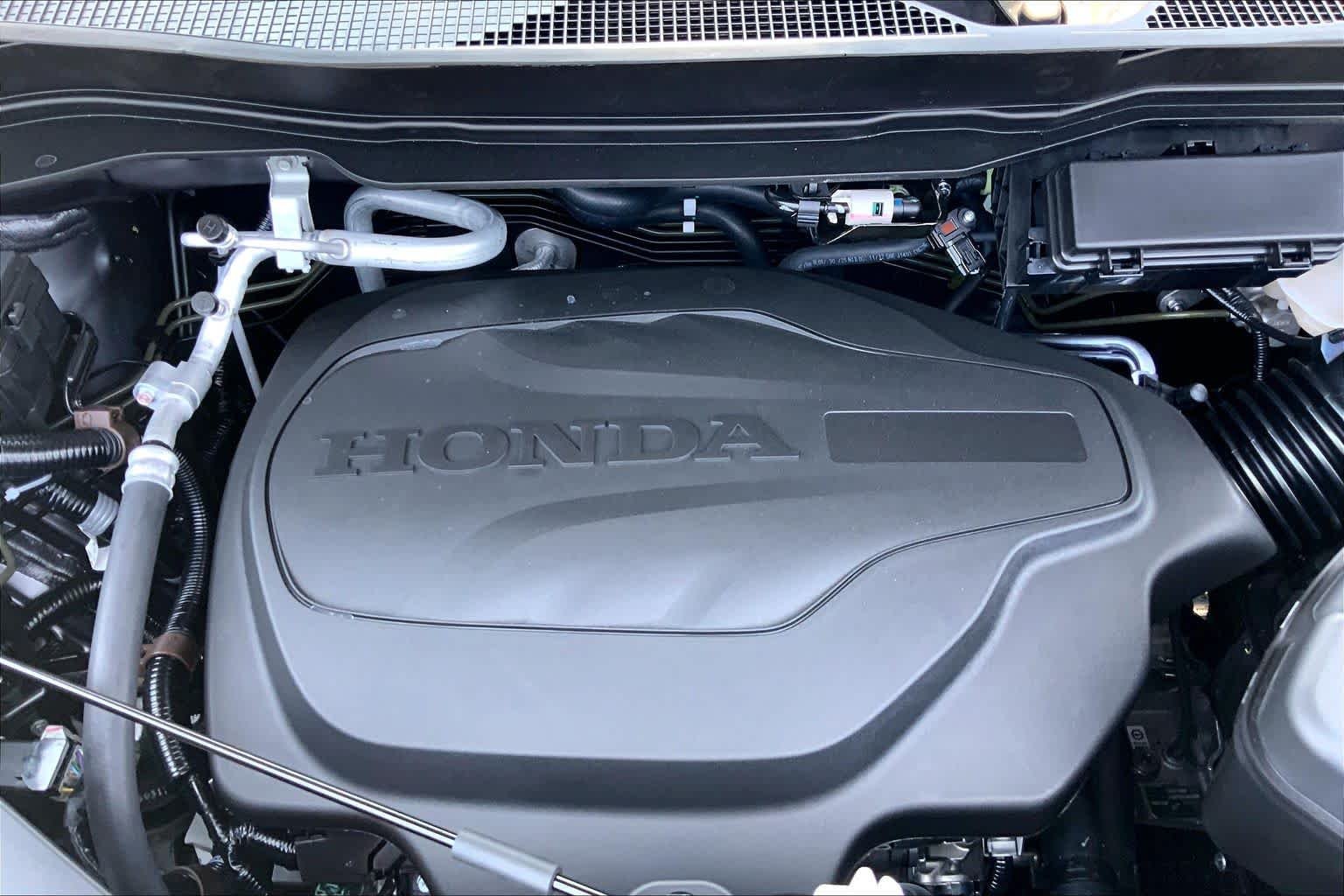 New 2026 Modern Steel Metallic Honda RTL image 16