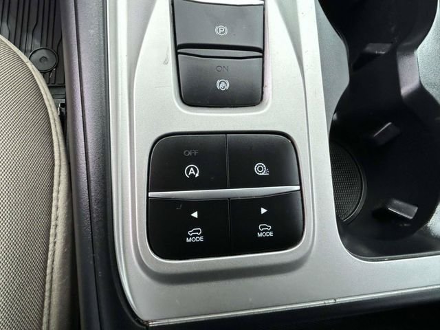 Used 2024 Black Ford Base image 22