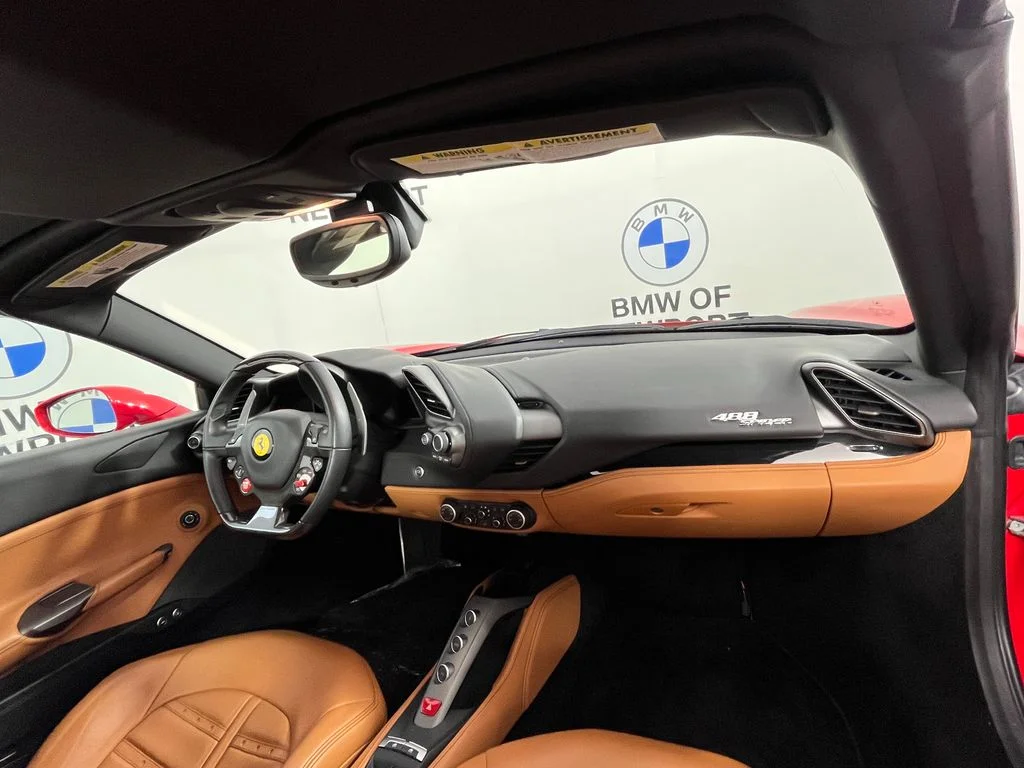 Used 2019 Red Ferrari Base image 34