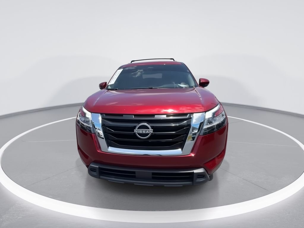 Used 2022 Red Nissan SV image 3