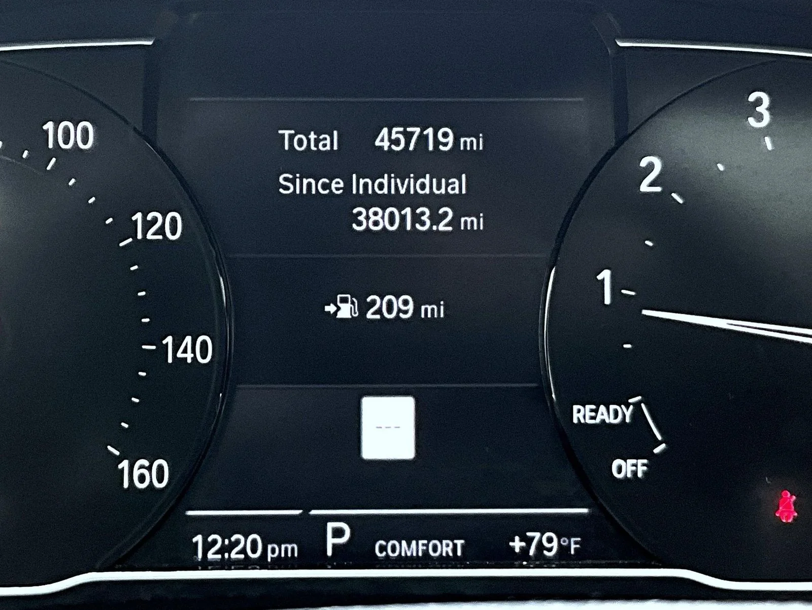 Used 2021 White BMW 330i xDrive image 17