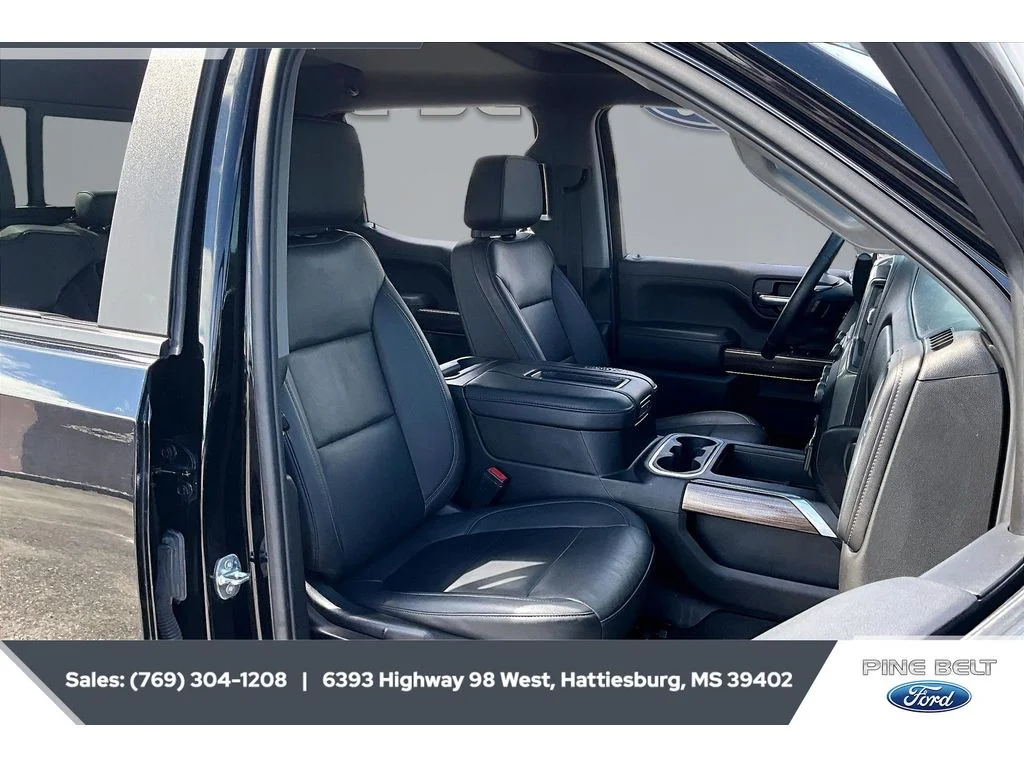 Used 2021 BLACK Chevrolet RST image 6