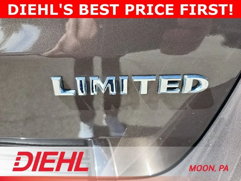 Used 2021 Brown Jeep Limited image 9