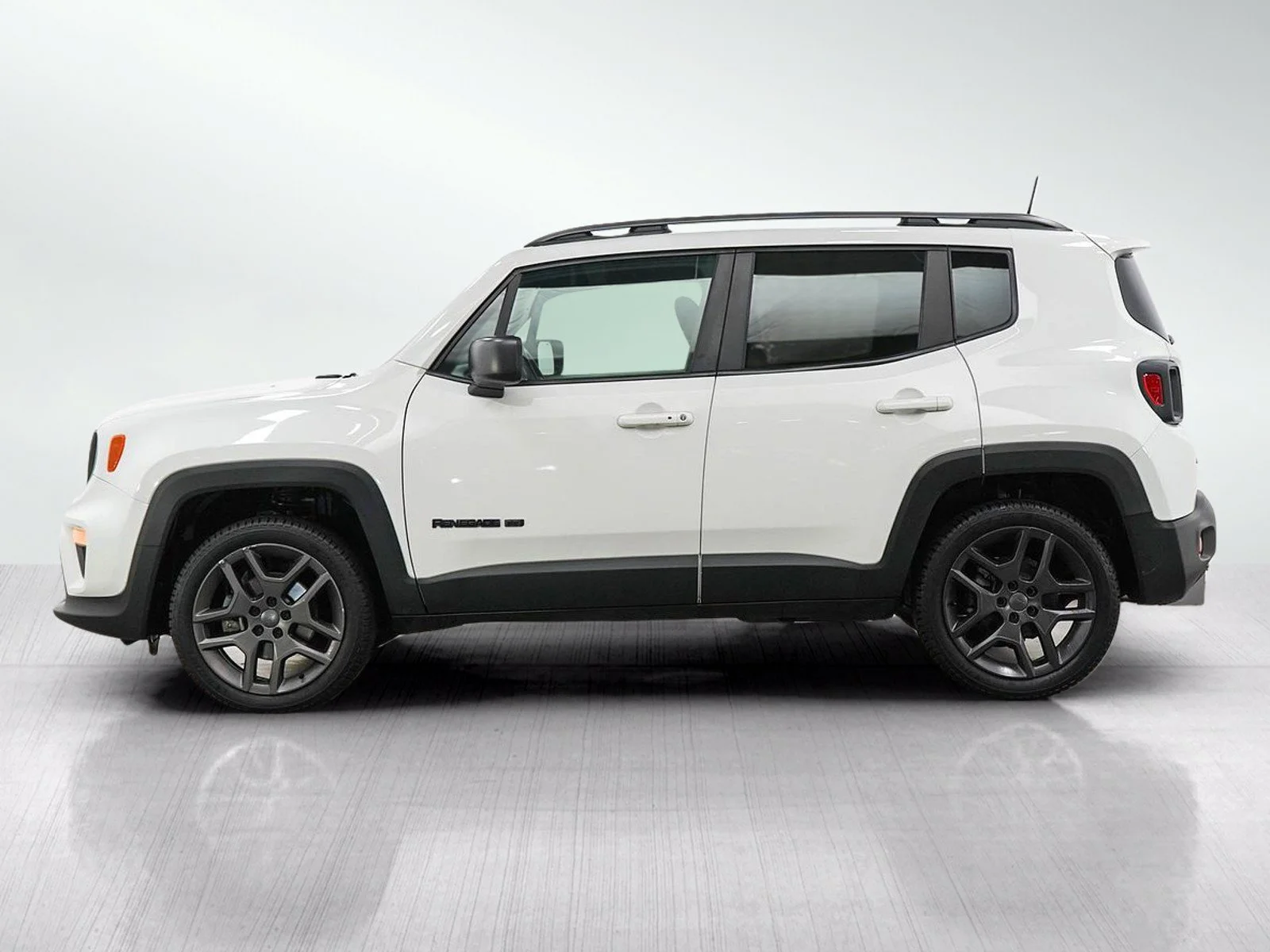 Used 2021 Jeep Renegade 80TH Edition with VIN ZACNJDBB7MPM69334 for sale in Hopkins, Minnesota