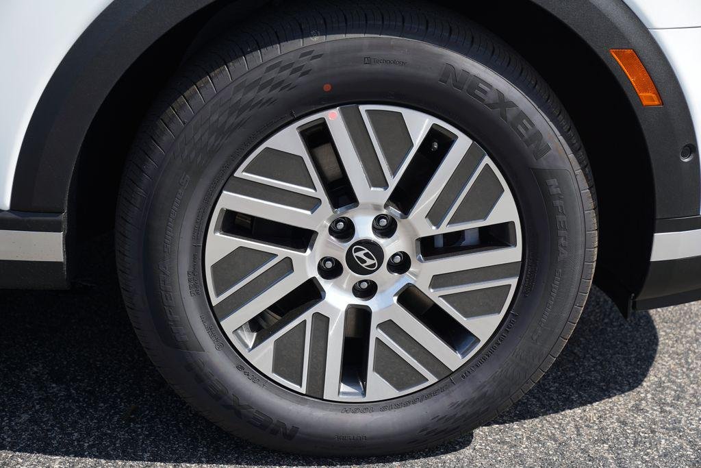 New 2026 Creamy White Pearl Hyundai SEL Premium image 6