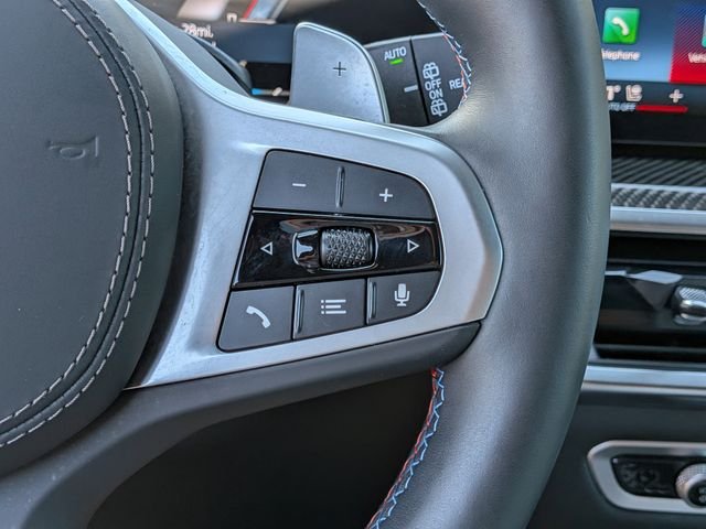 Used 2026 Blue BMW M60i image 27