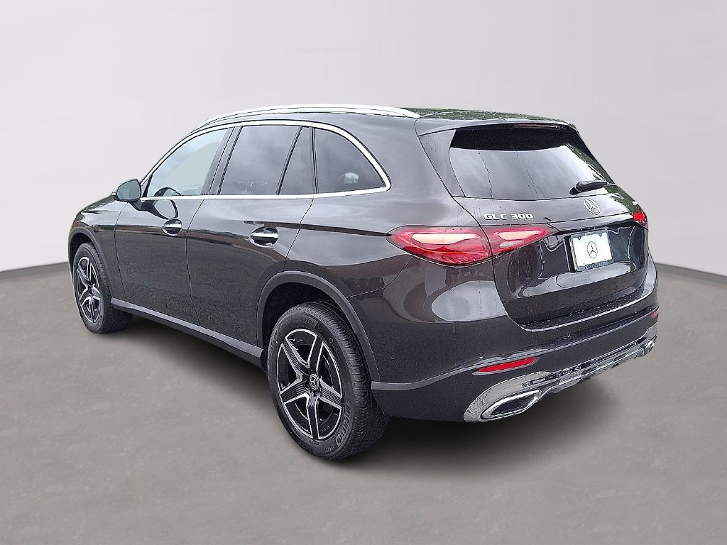 New 2027 Graphite Grey Metallic Mercedes-Benz GLC 300 image 26