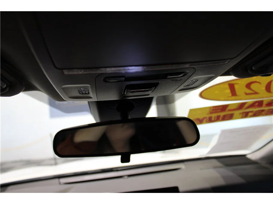 Used 2021 White Toyota Hybrid SE image 37