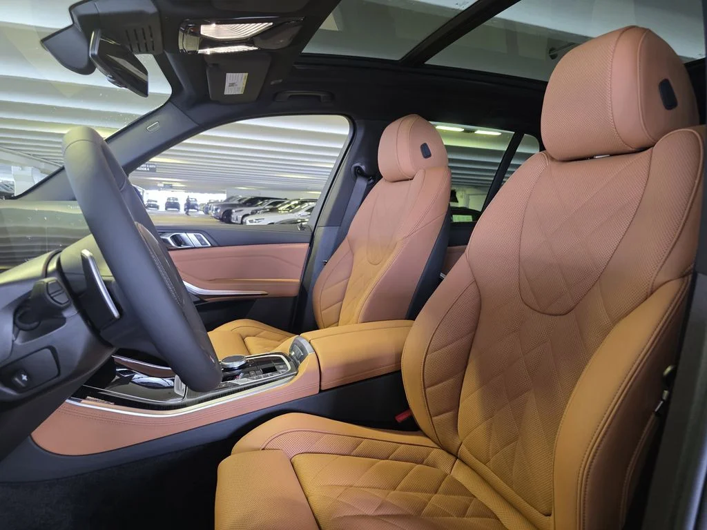 New 2026 Brooklyn Grey Metallic BMW sDrive40i image 16