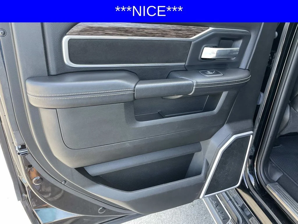 Used 2021 Black Ram Laramie image 39