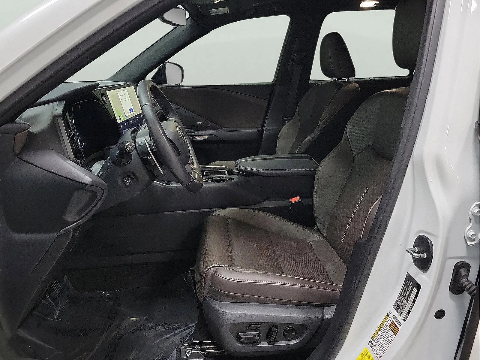 Used 2024 White Lexus TX 350 Luxury image 10