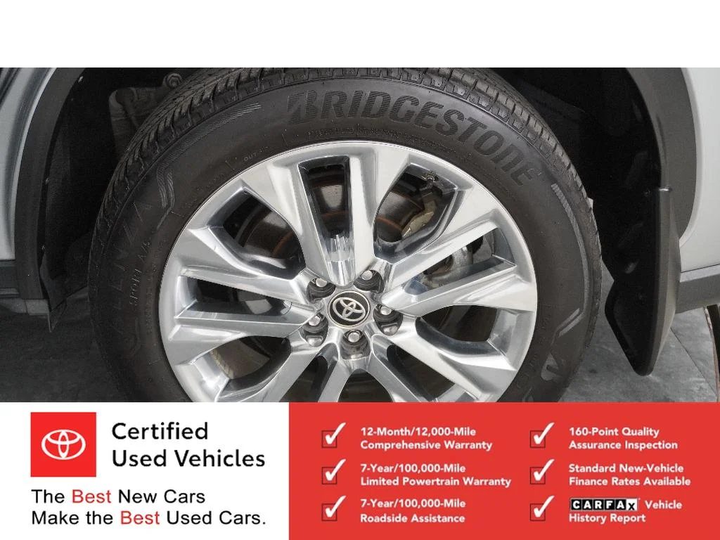 Used 2025 Celestial Silver Metallic Toyota Hybrid Limited image 31