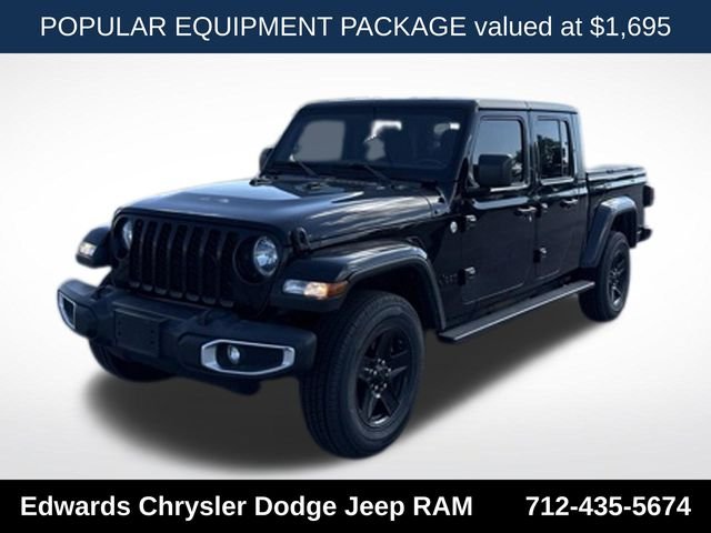 Used 2021 Black Jeep Sport image 3