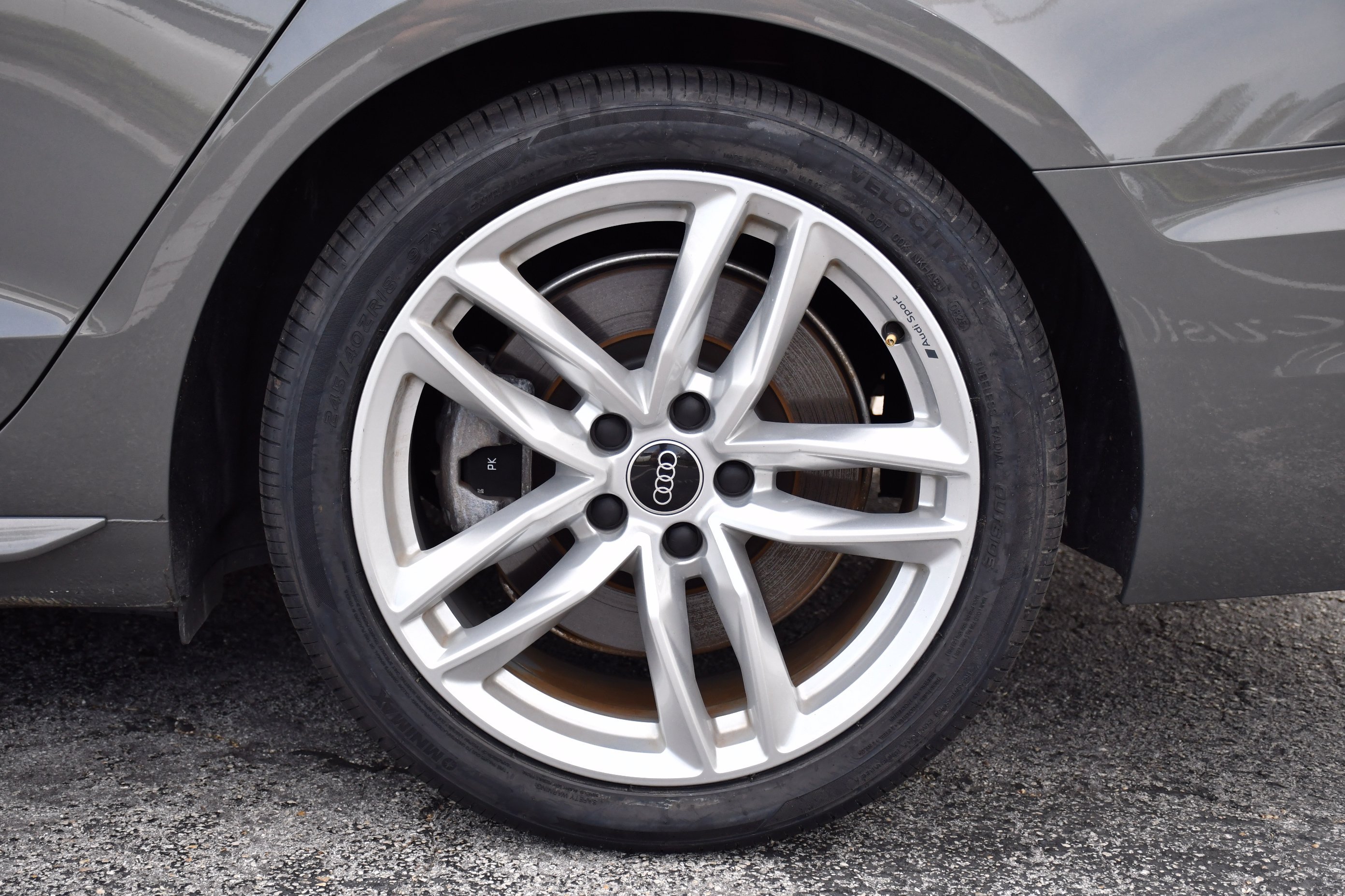 Used 2024 Florett Silver Metallic Audi S line Premium Plus image 25