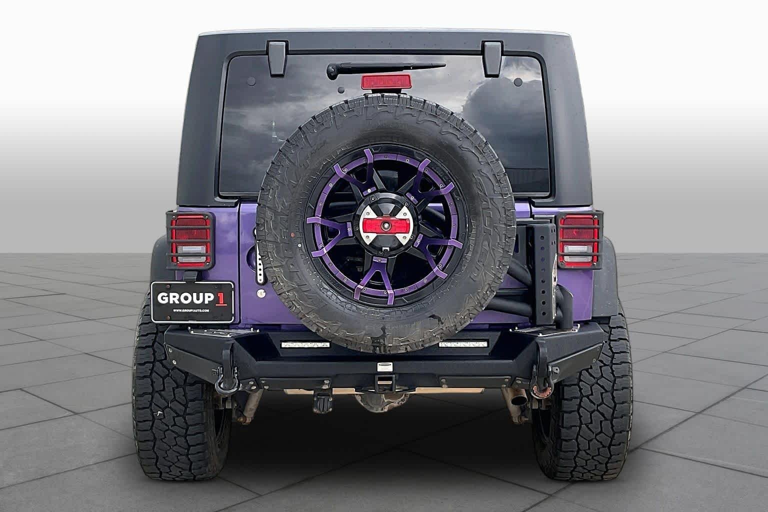 Used 2018 Xtreme Purple Pearlcoat Jeep Sport S image 5