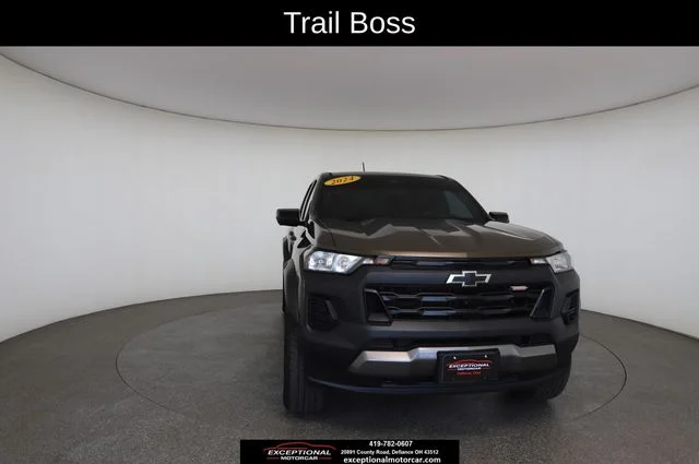 Used 2024 Brown Chevrolet Trail Boss image 30