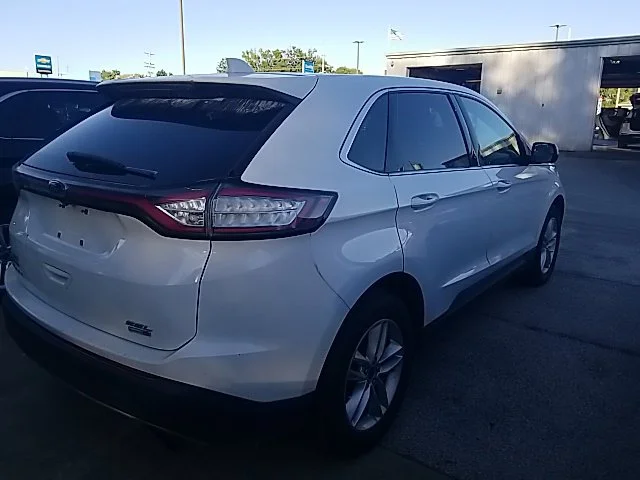 Used 2018 White Ford SEL image 40