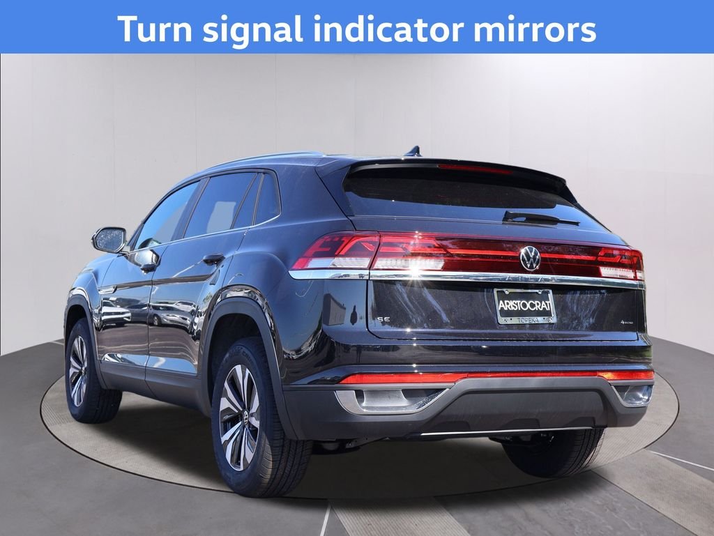 2026 Volkswagen Atlas Cross Sport SE photo 3