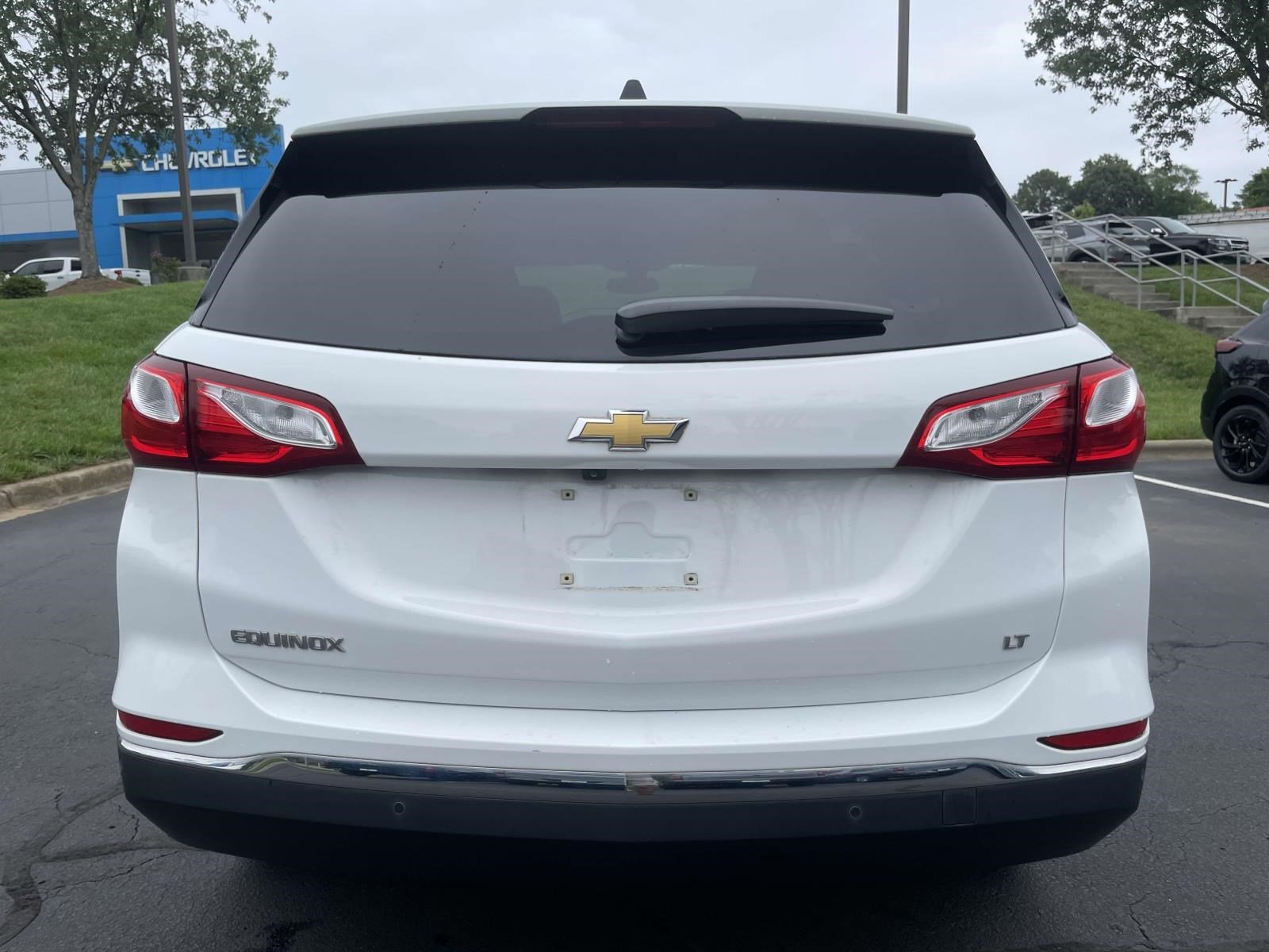Used 2018 Summit White Chevrolet LT image 5