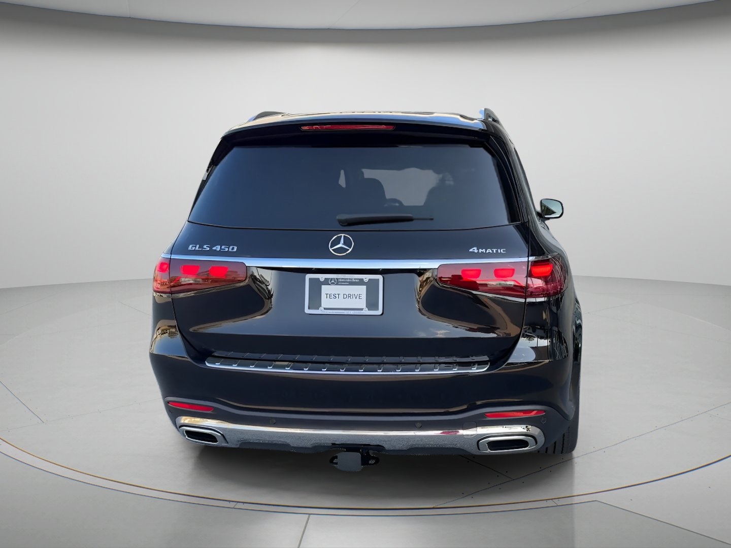 Certified Used 2026 Obsidian Black Metallic Mercedes-Benz GLS 450 image 4
