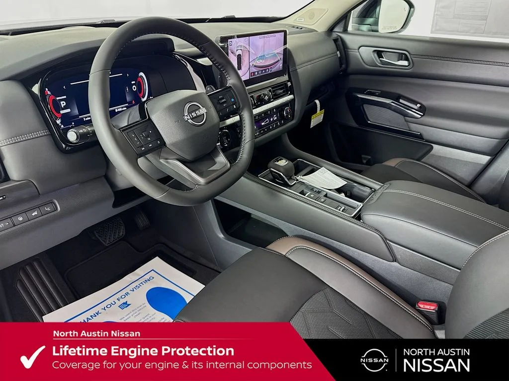 New 2026 Gray Nissan Platinum image 10